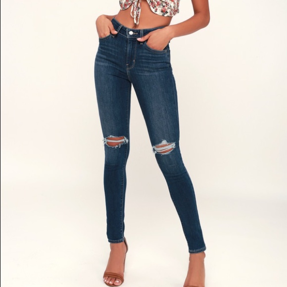 Levi’s 721 High Rise Skinny Jeans